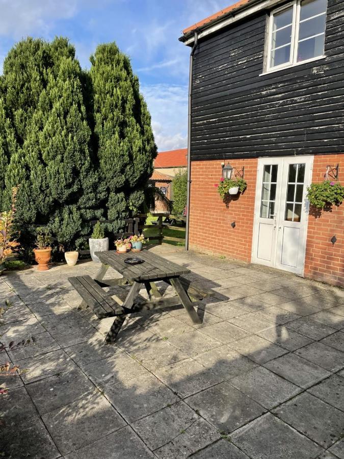 Yaxham Mill Bed and Breakfast Dereham Buitenkant foto