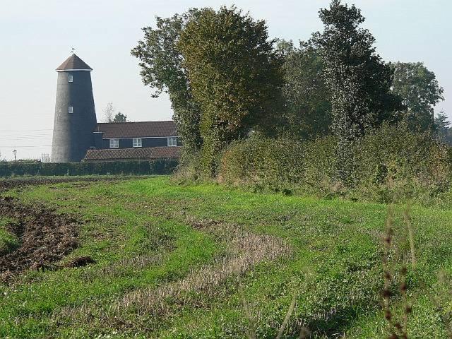 Yaxham Mill Bed and Breakfast Dereham Buitenkant foto